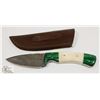 Image 1 : DAMASCUS BLADE GREEN AND WHITE SWIRL HANDLE