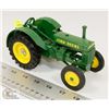 Image 1 : DIE CAST JOHN DEERE TRACTOR