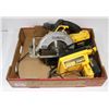 Image 1 : DEWALT CORDLESS SAW WITH CHARGER AND 2 BATTERIES
