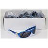 Image 1 : BOX OF OCEAN BLUE DESIGNER STYLED SUNGLASSES