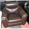 Image 1 : NEW BROWN LEATHERETTE SOFA CHAIR