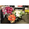 Image 1 : LOT OF 3 ARTIFICIAL FLOWERS