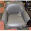 Image 1 : NEW GENUINE GREY LEATHER CHAIR
