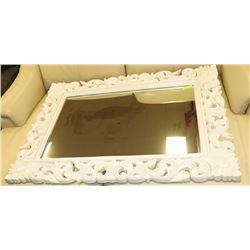 SHOWHOME ORNATE FRAMED MIRROR