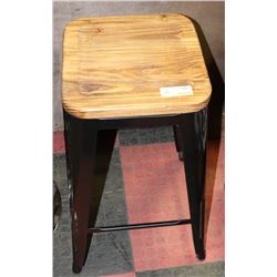 SHOWHOME WOOD AND METAL BAR STOOL