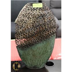 ORNATE METAL FLOWER HOLDER