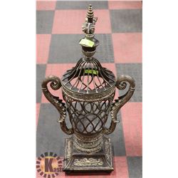 LARGE METAL DECORATIVE SHOW HOME PIECE