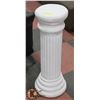 Image 1 : WHITE CERAMIC PEDESTAL - 30" TALL. HOME DÉCOR