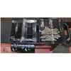 Image 2 : BARBECUE GRILL - ONE SIDE PROPANE, ONE SIDE WOOD