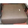 Image 1 : SHOWHOME GREY FABRIC OTTOMAN
