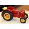 Image 1 : MASSEY-HARRIS PACEMAKER TWIN POWER DIECAST TRACTOR