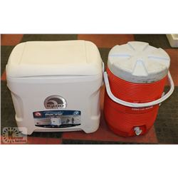 LARGE BOX W/IGLOO MARINE ULTRA 3-DAY