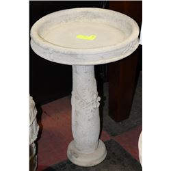 CONCRETE 2 PIECE BIRDBATH 16" X 23"