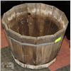 Image 1 : LARGE CEDAR PLANTER - 21"DIAMETER X 15"H.