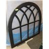 Image 1 : SHOWHOME WALL HANGING