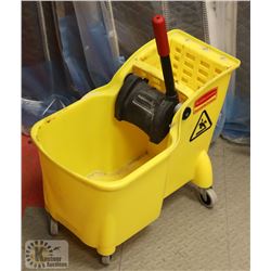 COMMERCIAL MOP PAIL AND RINSER.
