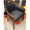 Image 1 : LEATHER GUEST OFFICE CHAIR
