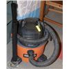 Image 1 : RIDGID 2.5 LITRE SHOP VAC WITH ACCESSORIES