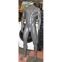 FULL SIZE MALE MANNEQUIN