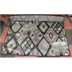 SHOWHOME 5X8 AREA CARPET