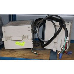 PAIR OF COMMERCIAL PAINTER'S HEATERS *NO PLUG ENDS