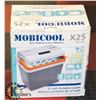 Image 1 : MOBICOOL 12VOLT PORTABLE COOLER.