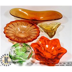 FLAT WITH 5 BOHEMIAN CZECH BOWLS.