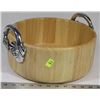 Image 1 : 11-1/2" WOOD BOWL WITH ALUMINUM HANDLES (WELL