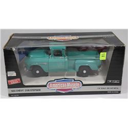 AMERICAN MUSCLE 1955 CHEVY 3100 STEP SIDE 1:18