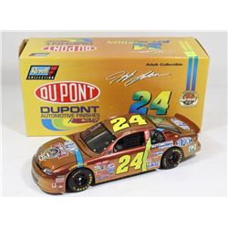 REVELL COLLECTION DUPONT 1:18 SCALE DIE CAST