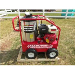 EZ Kleen Magnum Gold 4000 psi, 12 volt hot water pressure washer -New