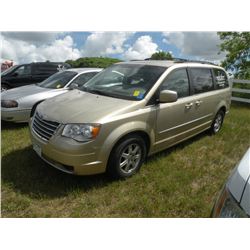 2010 Chrysler Town & Country Touring SN#-2A4RR5D18AR184019