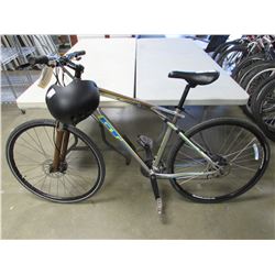 GREY GT MOUNTAIN BIKE