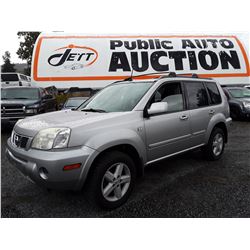 G2 --  2005 NISSAN X-TRAIL XE , Grey , 274990  KM's