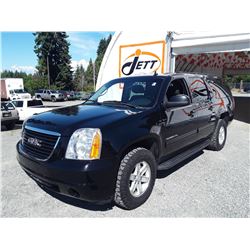 D1 --  2012 GMC YUKON XL , Black , 152040  KM's
