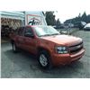 Image 2 : F2 --  2007 CHEVROLET AVALANCHE SUT, ORANGE, 258,883 KMS