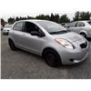 Image 2 : A1 --  2006 TOYOTA YARIS , Grey , 192346  KM's	"NO RESERVE"