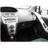 Image 9 : A1 --  2006 TOYOTA YARIS , Grey , 192346  KM's	"NO RESERVE"