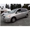 Image 1 : I1 --  2005 TOYOTA SIENNA CE , Grey , 193153  KM's