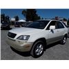 Image 1 : A12A --  2000 LEXUS RX 300 , White , 226328  Miles "NO RESERVE"