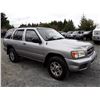 Image 2 : K3 --  2001 NISSAN PATHFINDER LE , Grey , 294647  KM's