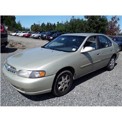 A2 --  1998 NISSAN ALTIMA XE  , Brown , 189876  KM's "NO RESERVE"