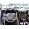 Image 8 : F6 --  2003 LINCOLN NAVIGATOR , White , 248140  KM's