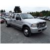 Image 2 : G2 --  2005 FORD F350 CREW CAB , Silver , 175937  KM's