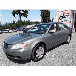 B1 --  2010 HYUNDAI SONATA GLS , Green , 158805  KM's