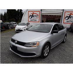 D5 --  2013 VW JETTA , Grey , 99503  KM's