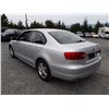 Image 4 : D5 --  2013 VW JETTA , Grey , 99503  KM's