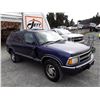 Image 2 : A7 --  1995 CHEVROLET BLAZER , Blue , 379699  KM's "NO RESERVE"