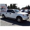 Image 2 : G1 --  2005 FORD F150 LARIAT PICKUP, WHITE, 175,779 KMS
