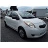 Image 2 : A1 --  2007 TOYOTA YARIS , White , 104168  KM's "NO RESERVE"